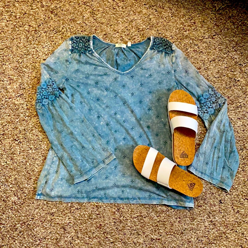 Dylan Bell-Sleeve Blouse
